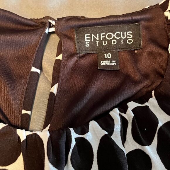 EnFocus Studio Brown & White Polka Dot Sheath Style Dress - Picture 9 of 12